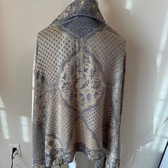 Beautiful Light Blue and Silver Metallic Scarf Wrap - Picture 4 of 7